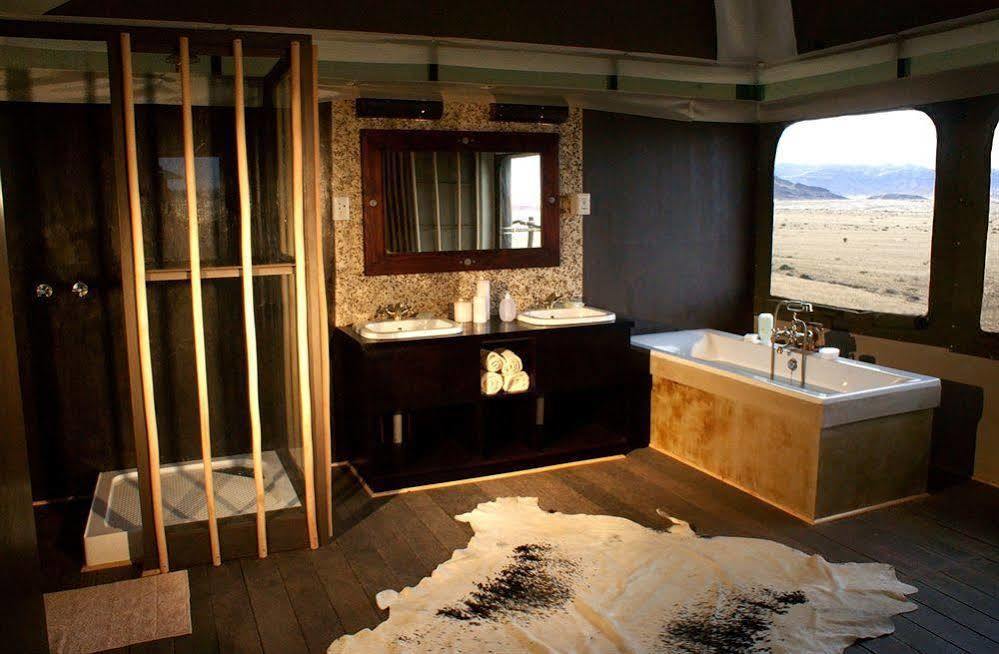 Moon Mountain Lodge Constantia Exteriör bild